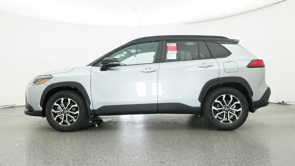 Thumbnail: 2025 Toyota Corolla Cross - 28