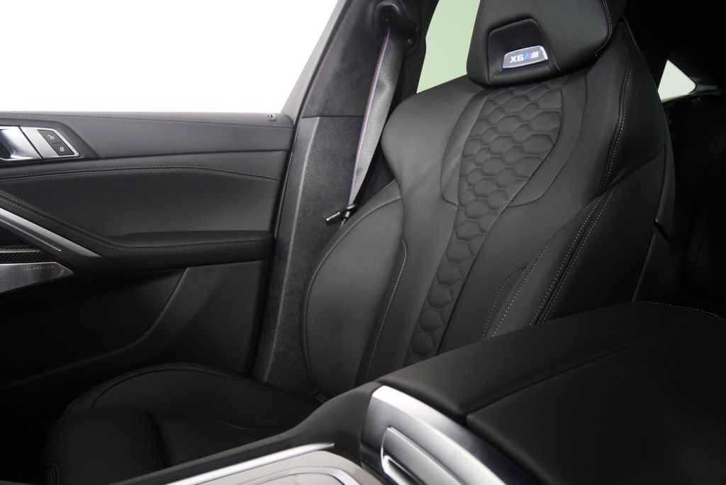 Thumbnail: 2026 BMW X6 - 25