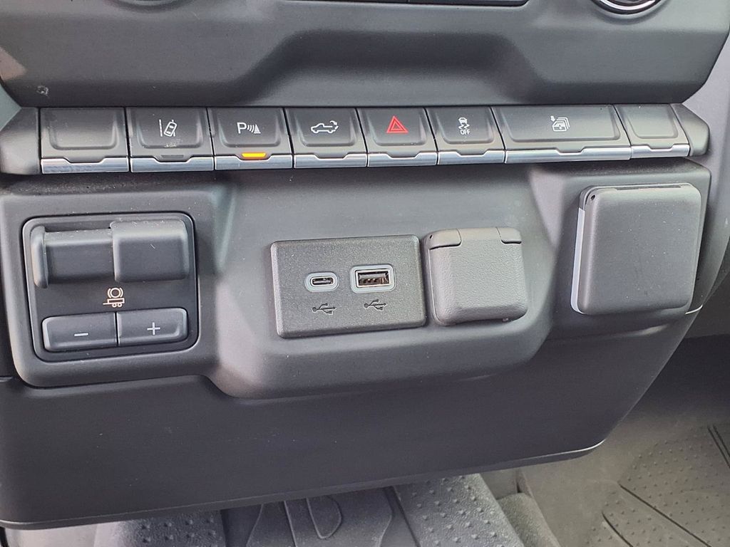 Used 2024 Chevrolet Silverado 2500HD Truck