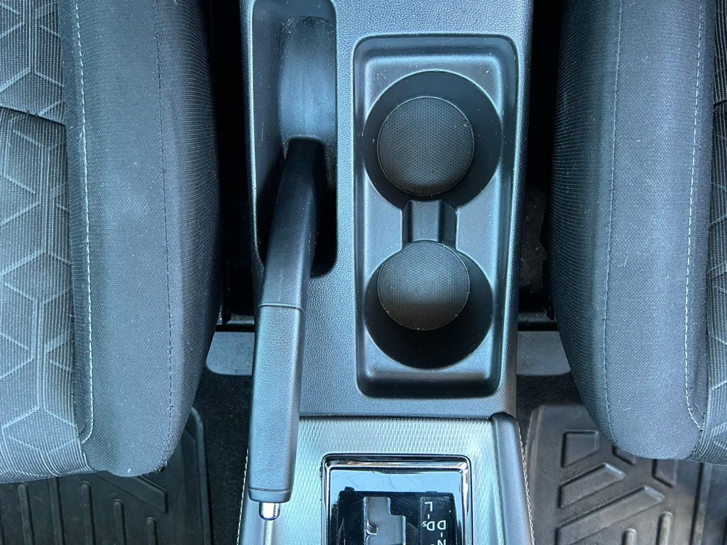 Used 2021 Gray Mitsubishi 2.0 SE image 37