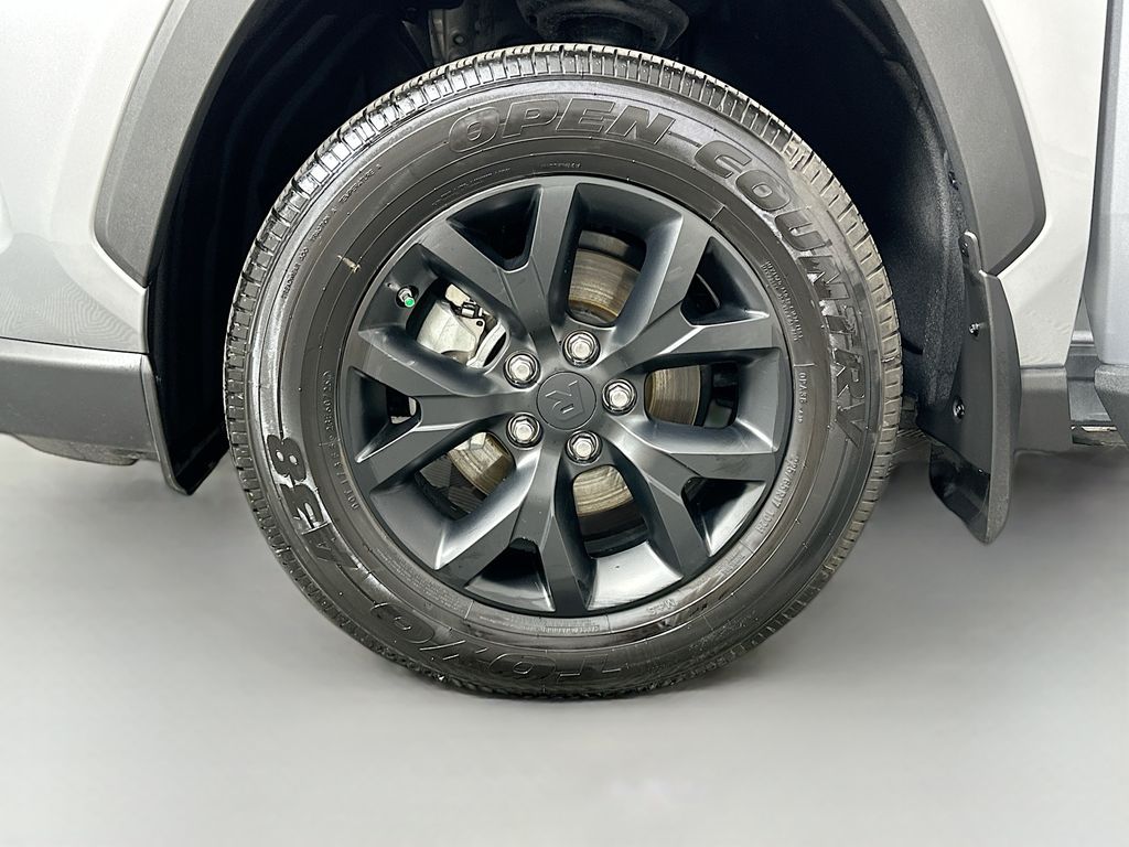 Thumbnail: 2025 Toyota RAV4 - 30