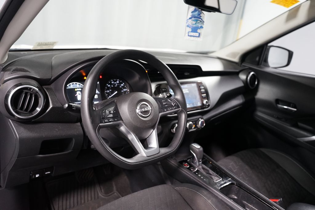 Thumbnail: 2023 Nissan Kicks - 7