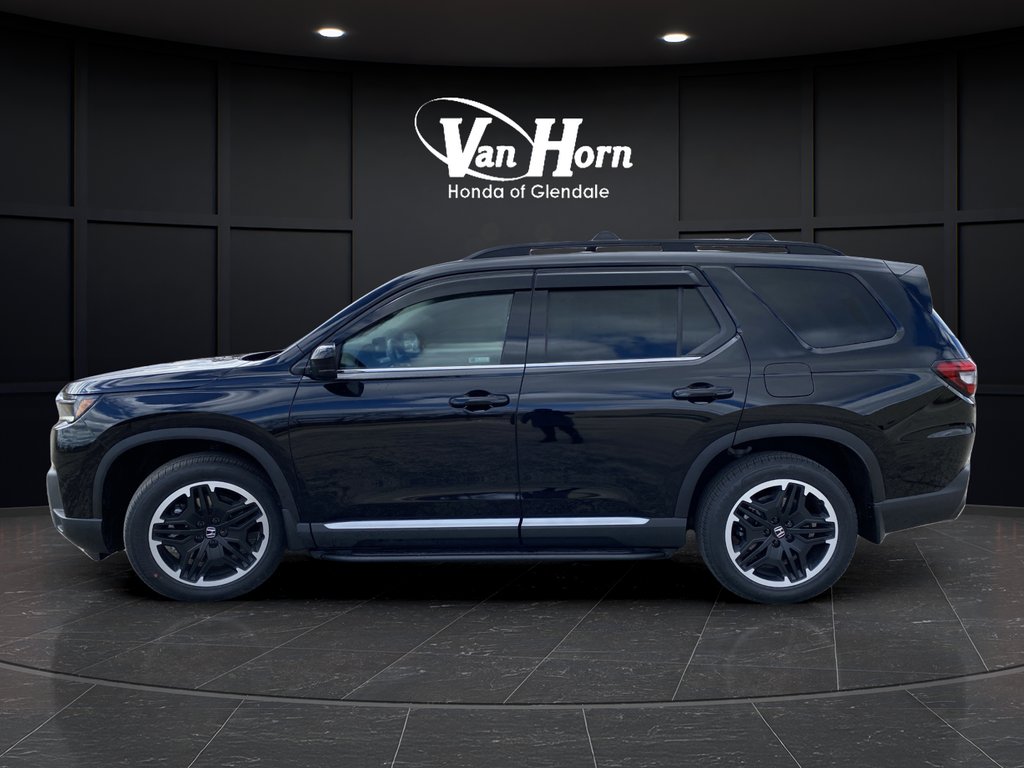 New 2026 Crystal Black Pearl Honda Touring image 12