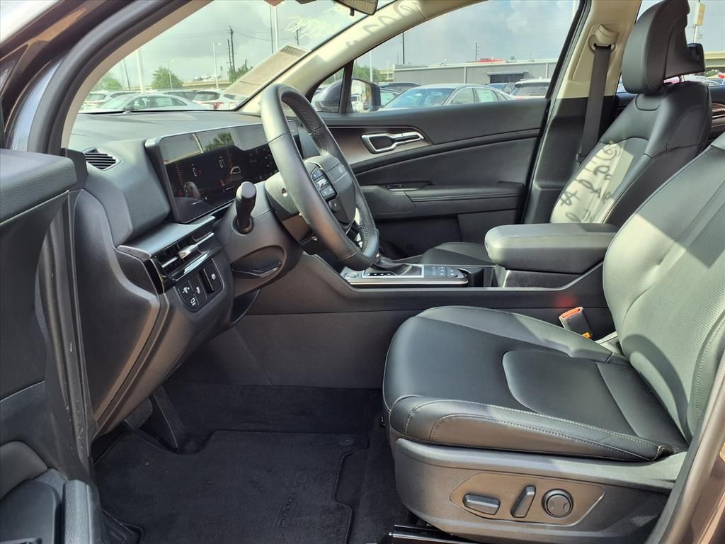 2026 Kia Sportage EX - 9