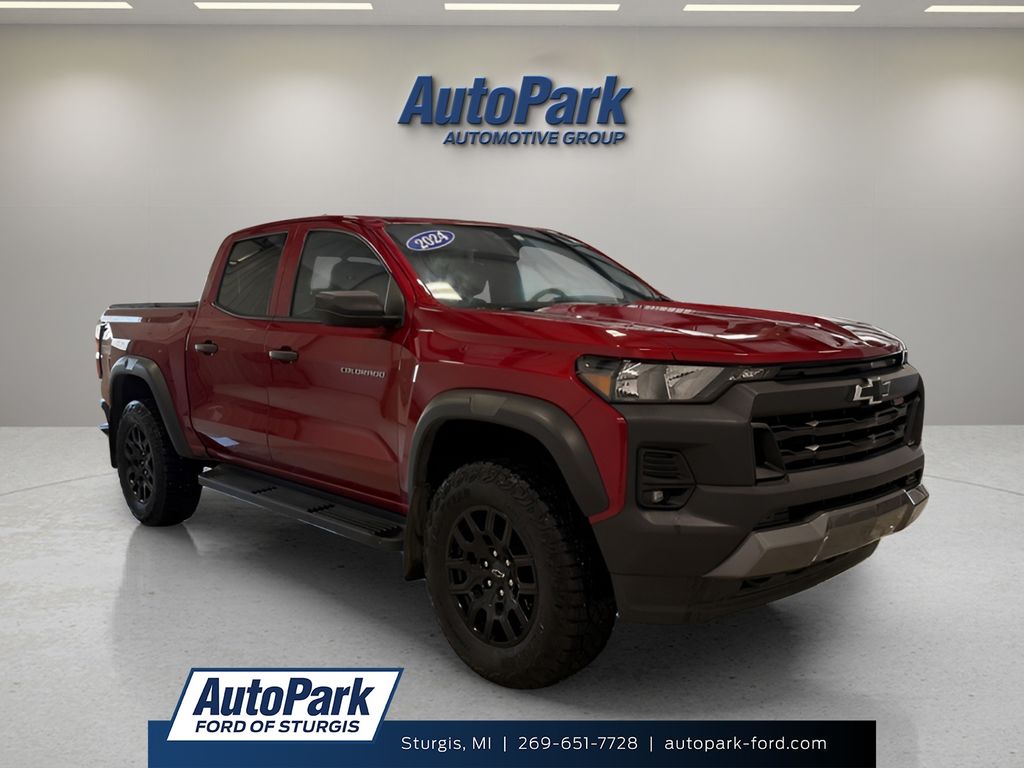 2024 Chevrolet Colorado Trail Boss Crew Cab 4WD