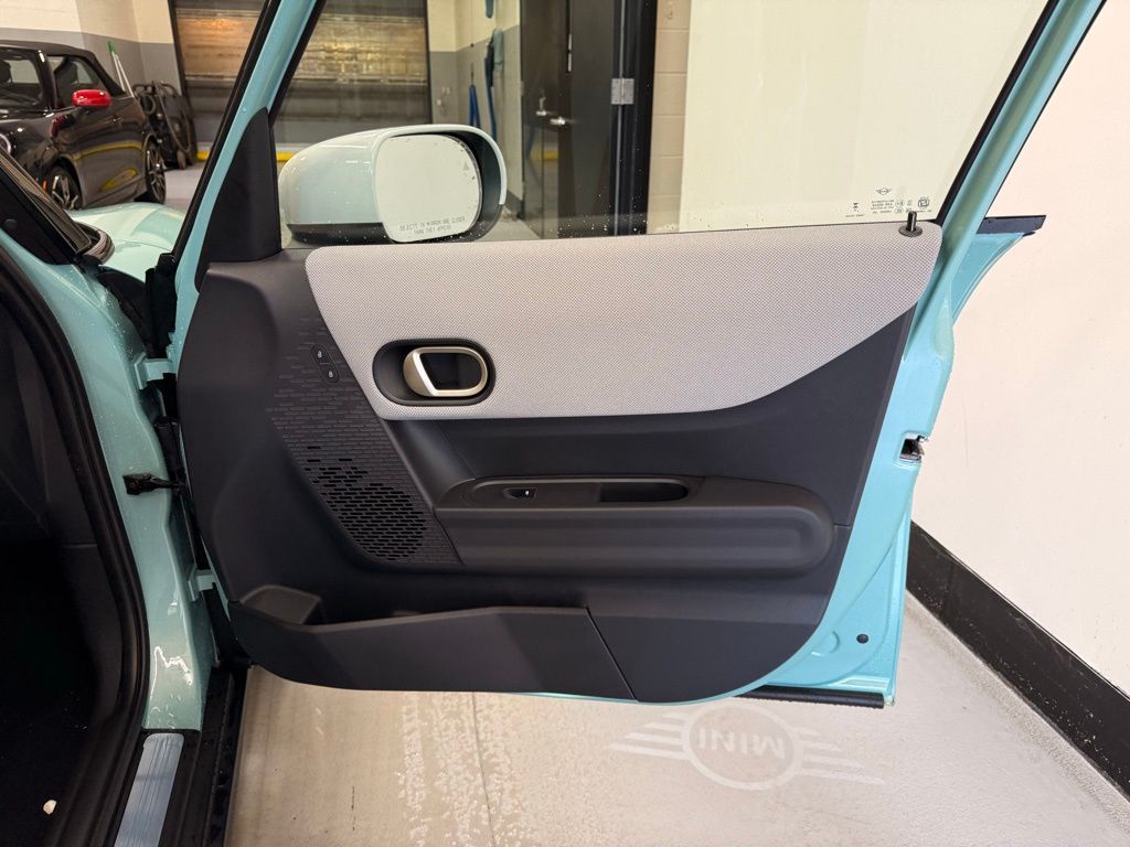 Thumbnail: 2026 MINI Cooper - 27