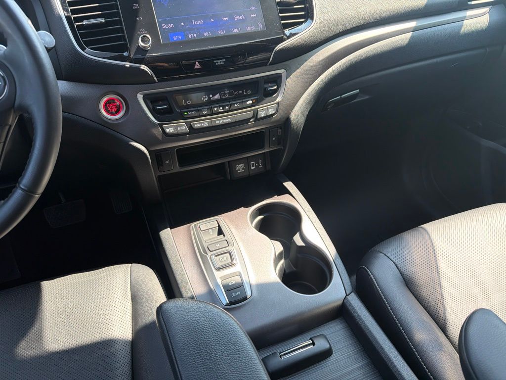 Thumbnail: 2021 Honda Ridgeline - 17