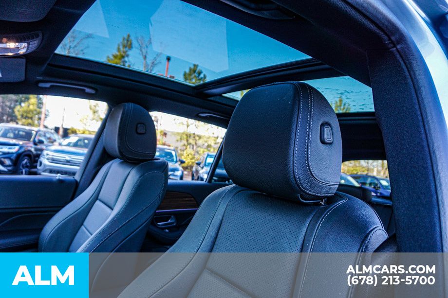 Used 2025 Silver Mercedes-Benz GLE 450e image 18