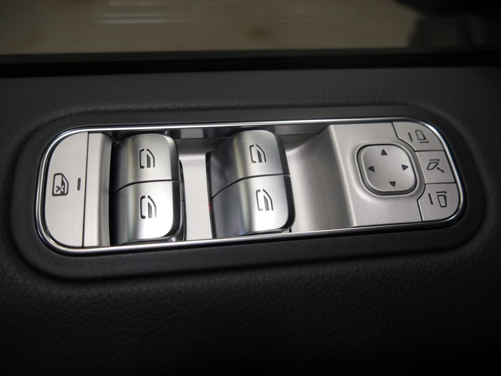 Thumbnail: 2026 Mercedes-Benz G-Class - 15