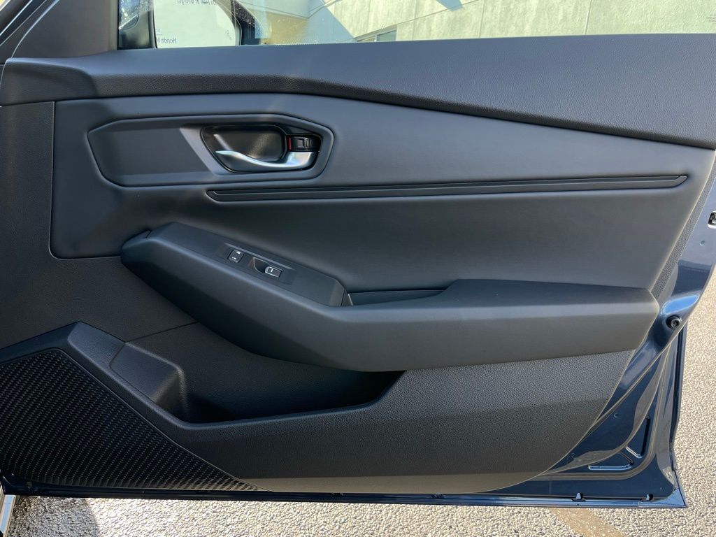 2025 Honda Accord EX-L 30
