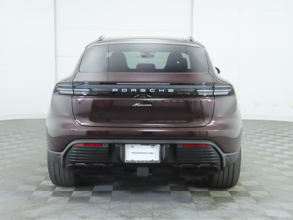 Thumbnail: 2025 Porsche Macan - 6