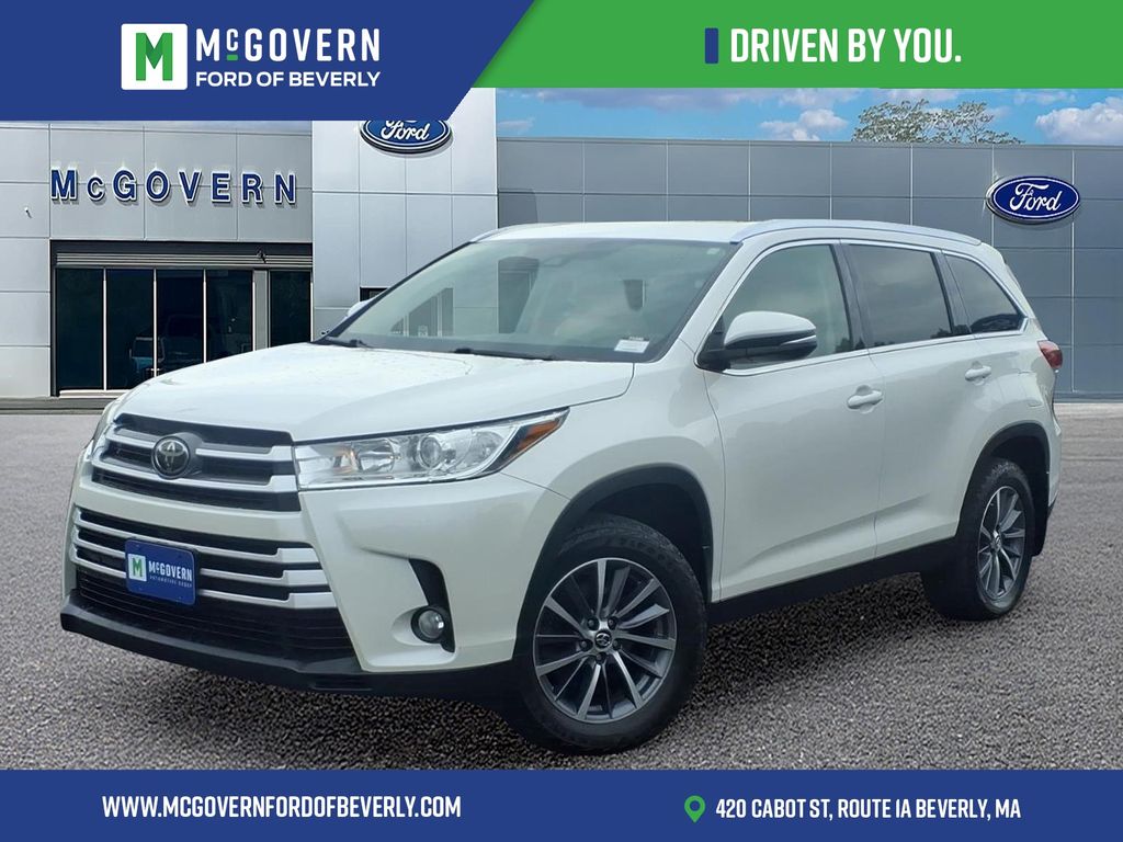 White (Blizzard Pearl) 2019 Toyota Highlander SUV / Crossover All-Wheel Drive 8-Speed Automatic