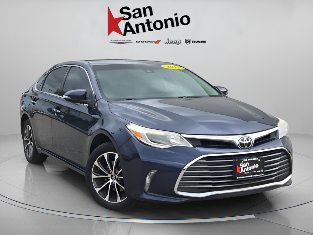 Blue 2017 Toyota Avalon XLE Sedan Front-Wheel Drive 6-Speed Automatic
