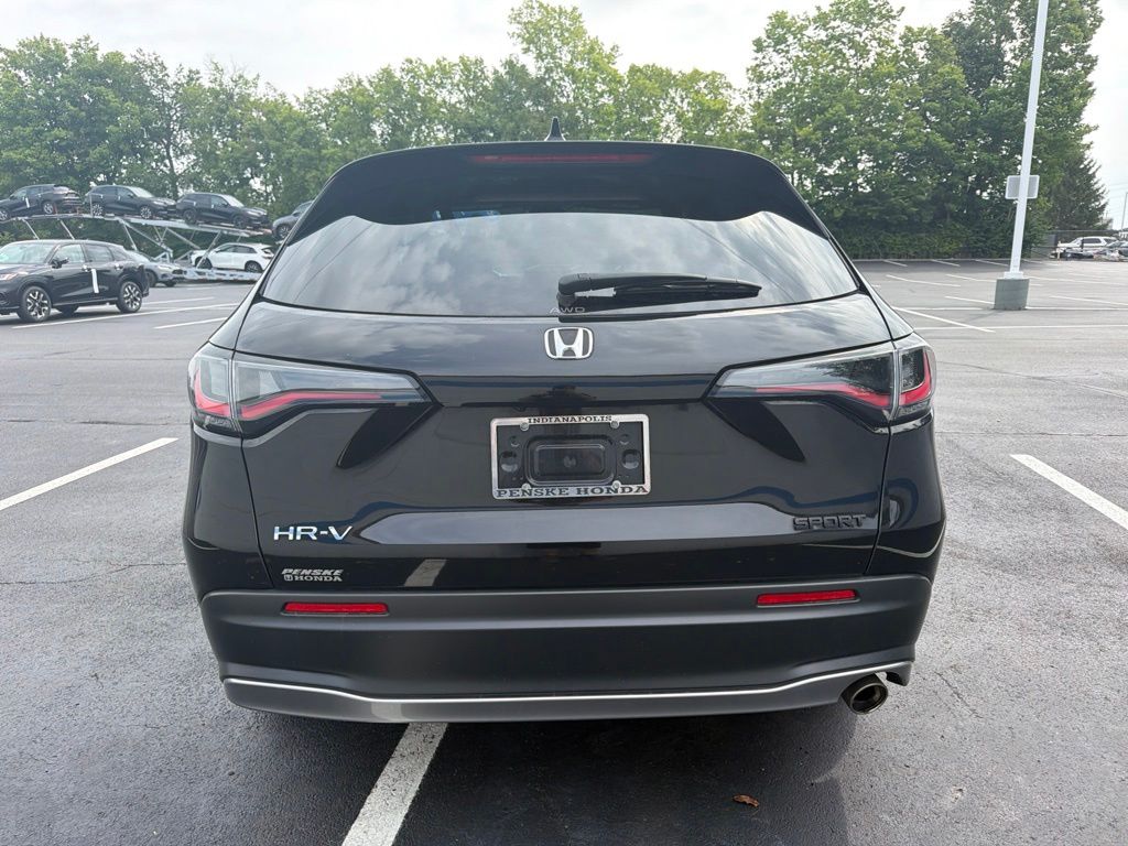 Thumbnail: 2024 Honda HR-V - 4