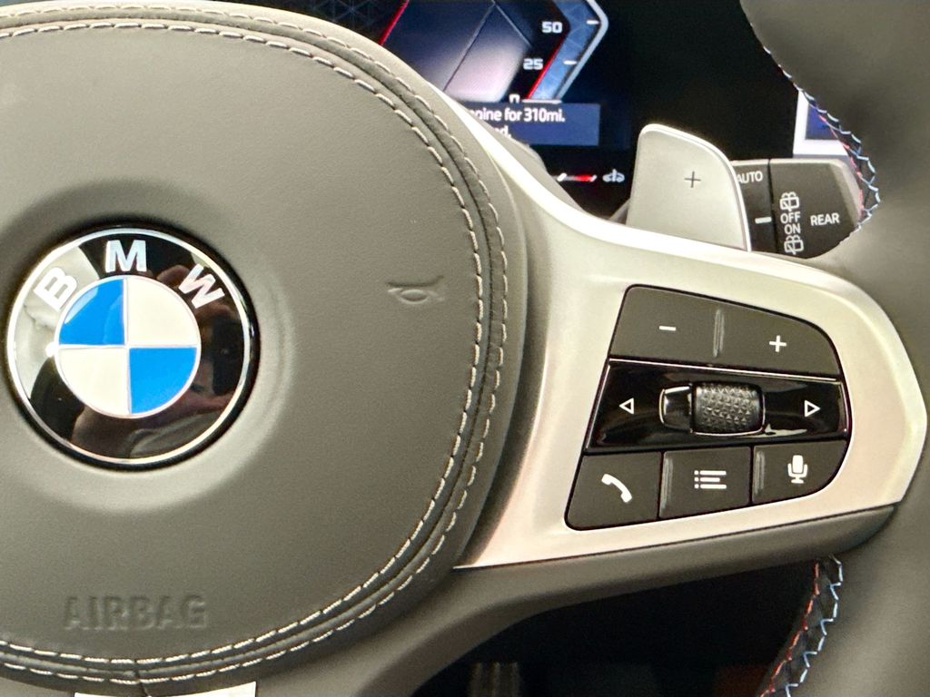 Thumbnail: 2026 BMW X5 - 12