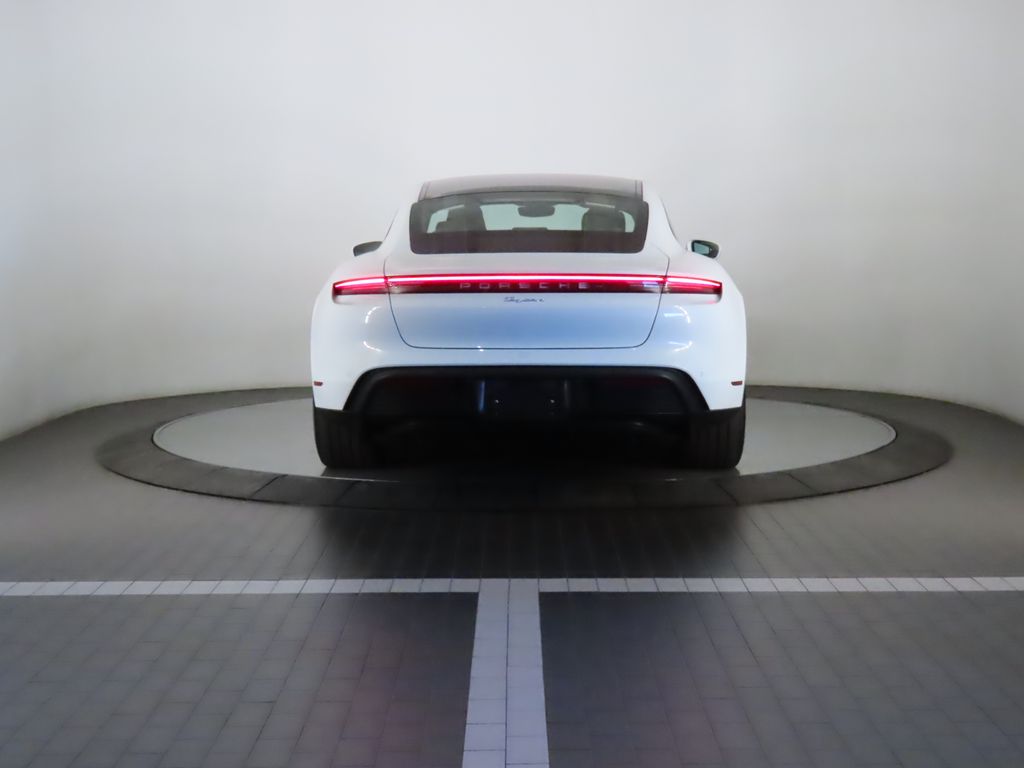 Thumbnail: 2023 Porsche Taycan - 6