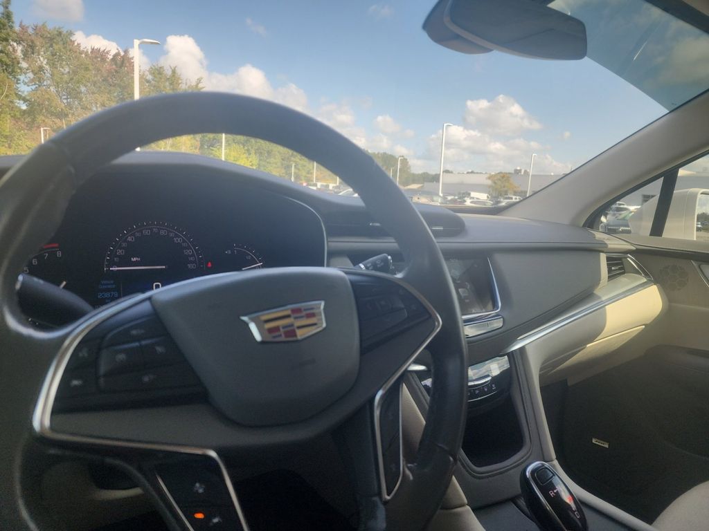 2019 Cadillac XT5 Luxury 14