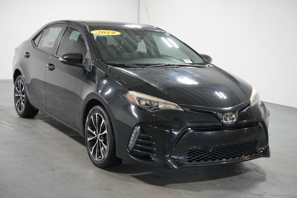 Thumbnail: 2019 Toyota Corolla - 3