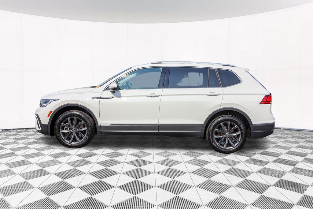 2022 Volkswagen Tiguan 2.0T SE 12