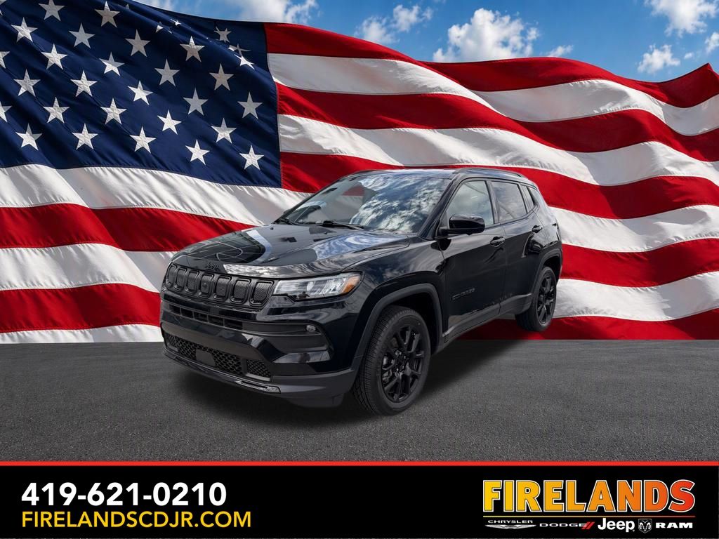 Diamond Black Crystal Pearlcoat 2022 Jeep Compass SUV / Crossover Four-Wheel Drive 9-Speed Automatic