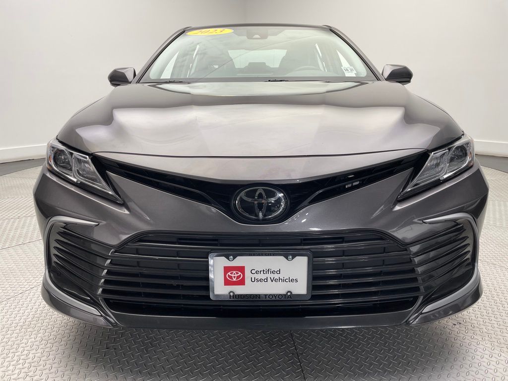 2023 Toyota Camry LE 2