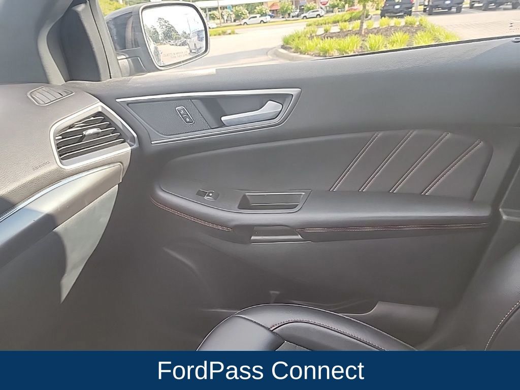 2023 Ford Edge ST-Line