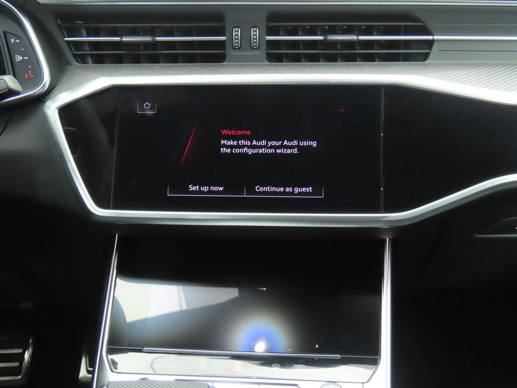 Thumbnail: 2025 Audi S7 - 15