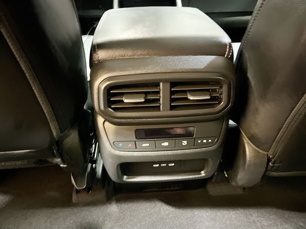 Used 2025 Gray Honda Touring image 27