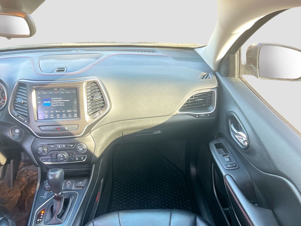 Used 2022 Gray Jeep Trailhawk image 22