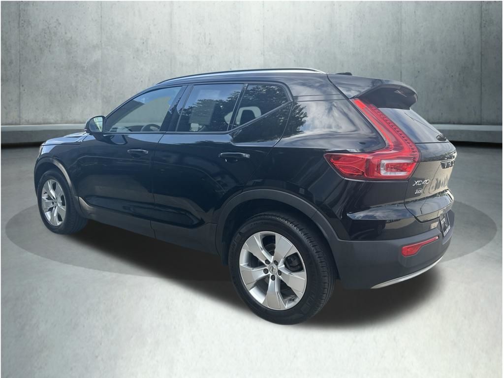 Used 2019 Volvo XC40 SUV
