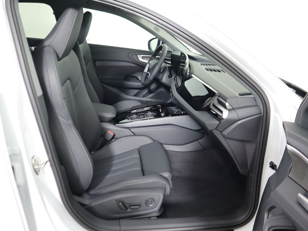 Thumbnail: 2025 Audi A5 - 22