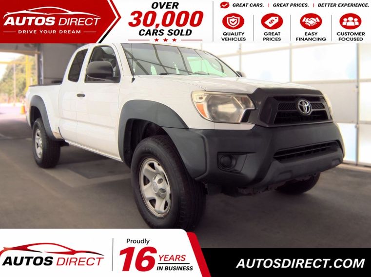Super White 2015 Toyota Tacoma Pickup Truck Four-Wheel Drive 5-Speed Manual