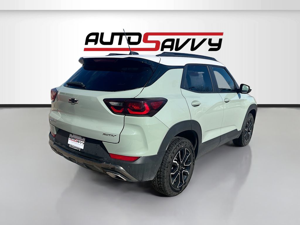 Used 2025 Green Chevrolet ACTIV image 7