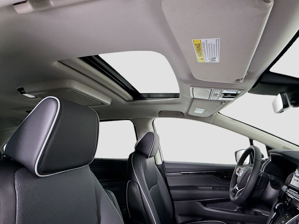 Thumbnail: 2026 Honda Odyssey - 19