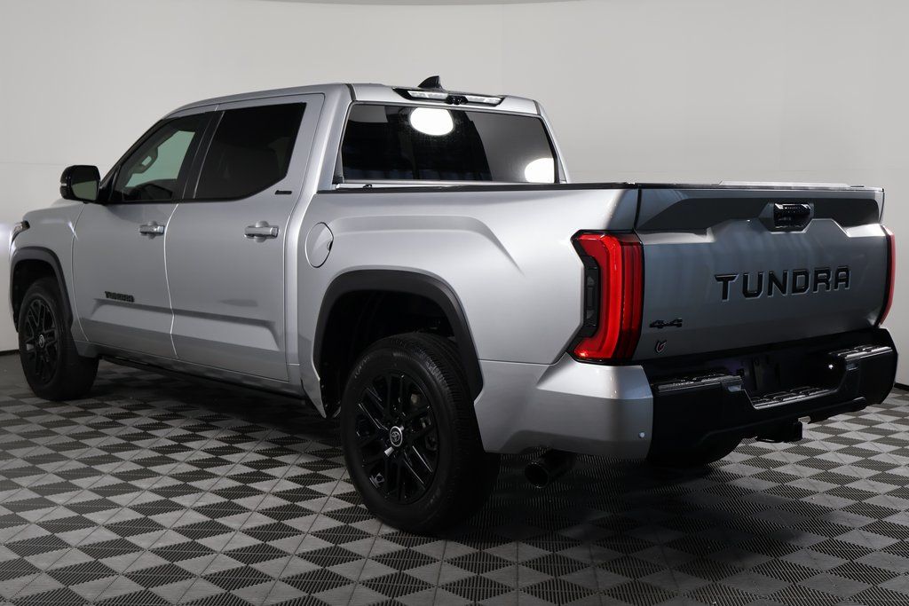 Thumbnail: 2024 Toyota Tundra - 6