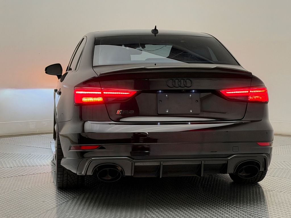 Thumbnail: 2018 Audi RS 3 - 10