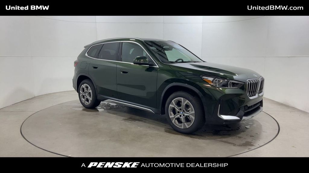 Thumbnail: 2025 BMW X1 - 2