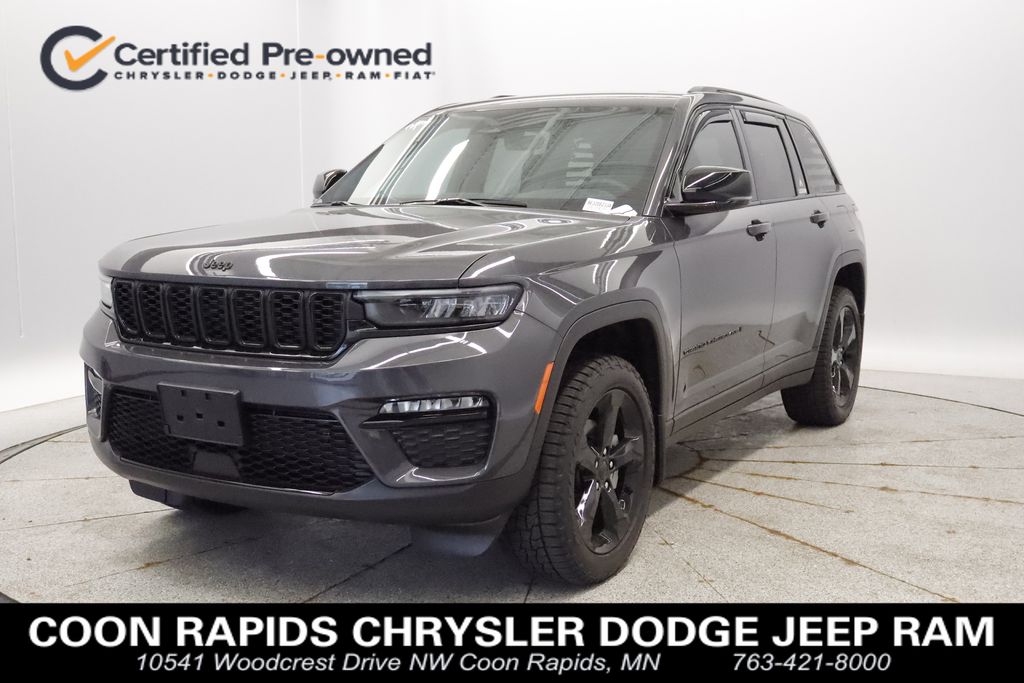 Baltic Gray Metallic Clearcoat 2025 Jeep Grand Cherokee Limited 4WD SUV / Crossover Four-Wheel Drive 8-Speed Automatic