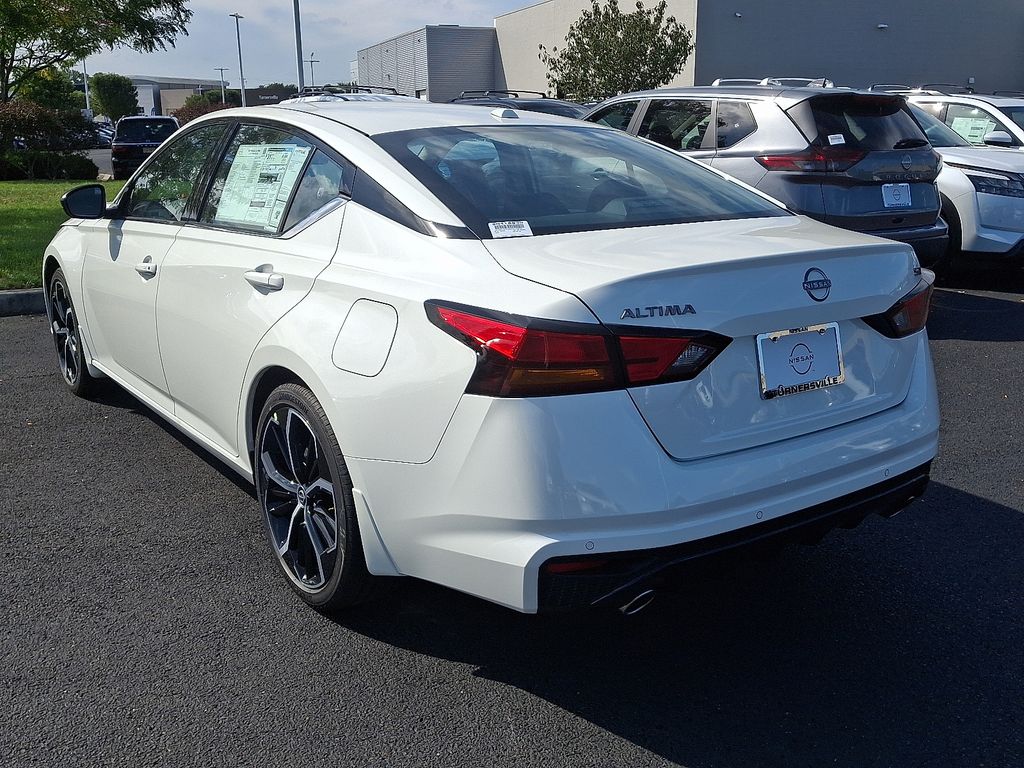 Thumbnail: 2025 Nissan Altima - 3