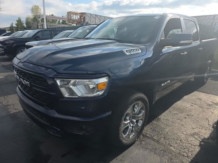 Patriot Blue Pearlcoat 2022 RAM 1500 Big Horn Crew Cab 4WD Pickup Truck Four-Wheel Drive 8-Speed Automatic