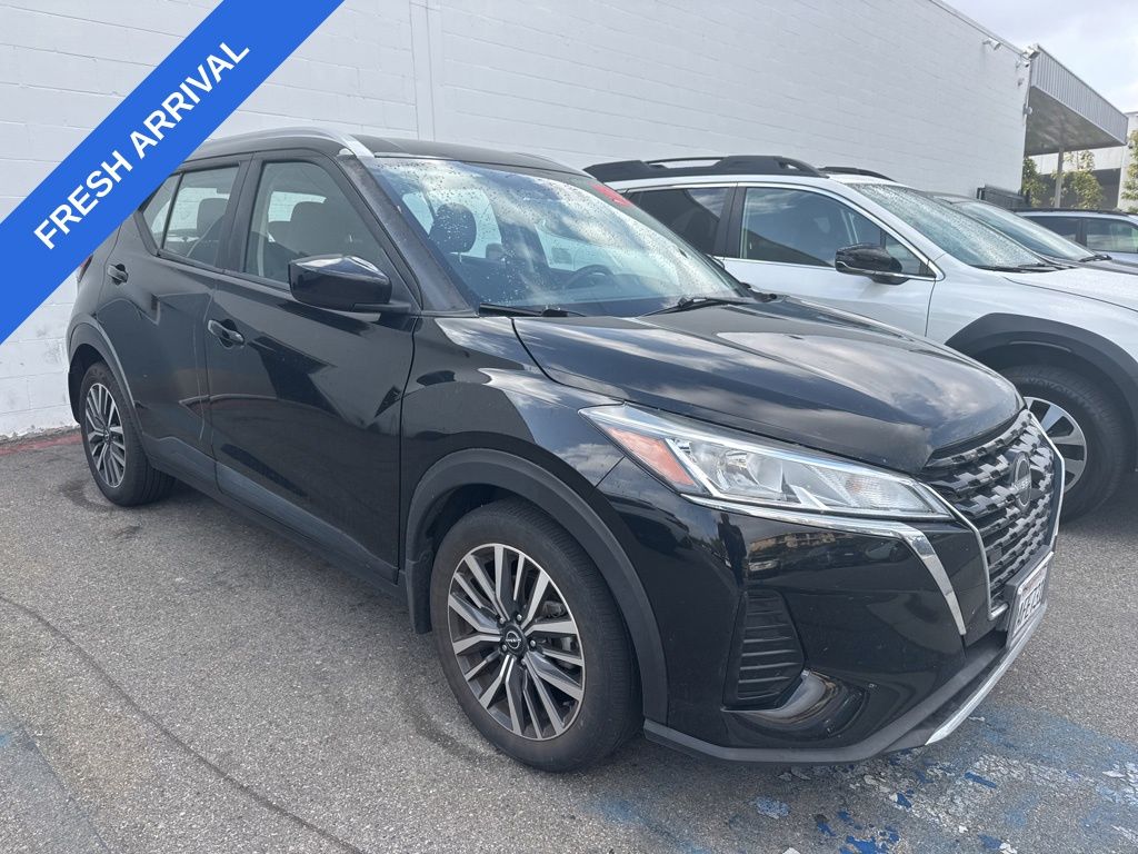 Super Black 2022 Nissan Kicks SV FWD SUV / Crossover Front-Wheel Drive Continuously Variable Transmission