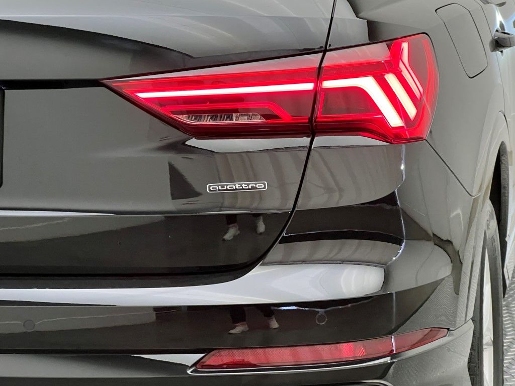 Thumbnail: 2025 Audi Q3 - 8