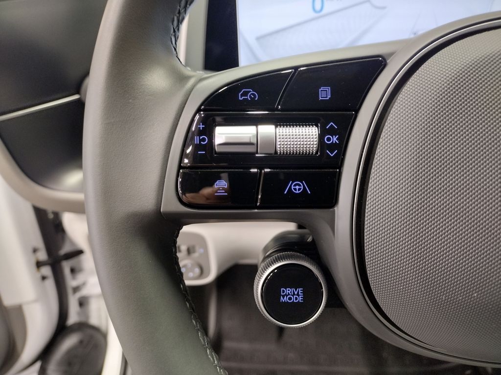 2025 Hyundai IONIQ 6 SEL