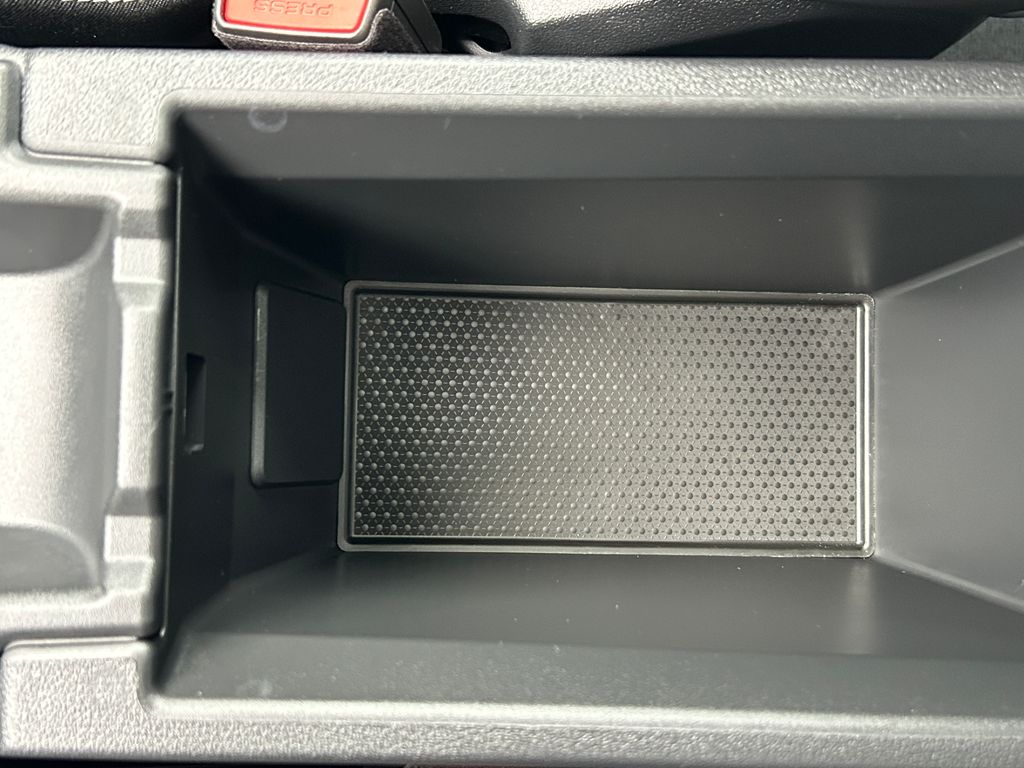 Thumbnail: 2025 BMW 2 Series - 29