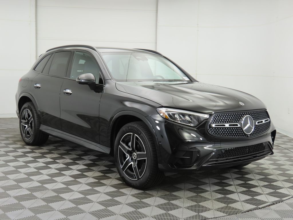 Thumbnail: 2026 Mercedes-Benz GLC - 3