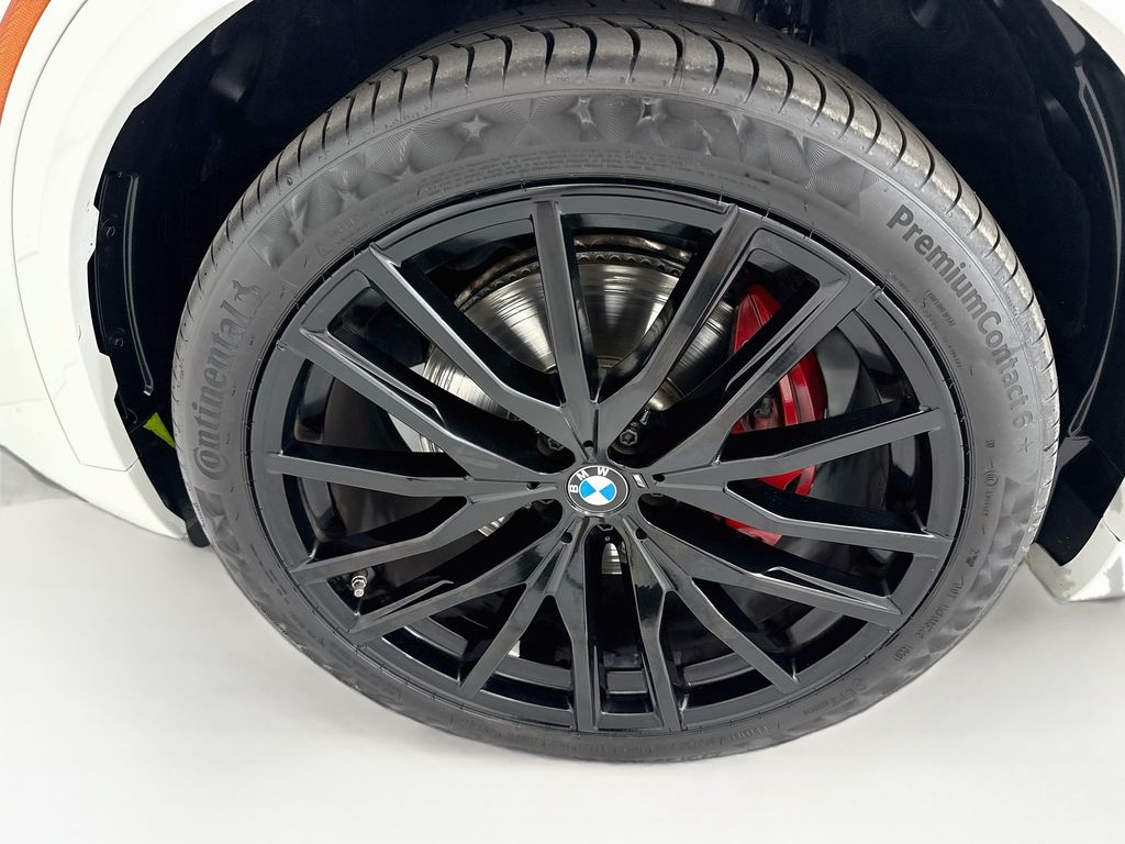 Thumbnail: 2024 BMW X5 - 29