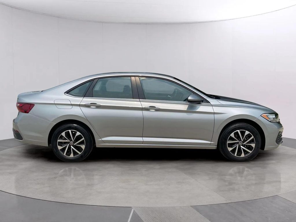Certified Used 2023 Pyrite Silver Metallic Volkswagen 1.5T S image 6