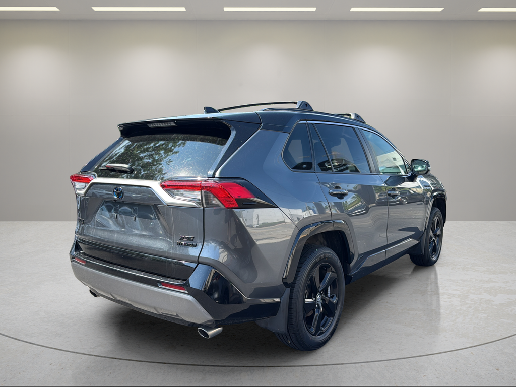 2021 Toyota RAV4 Hybrid XSE - 5