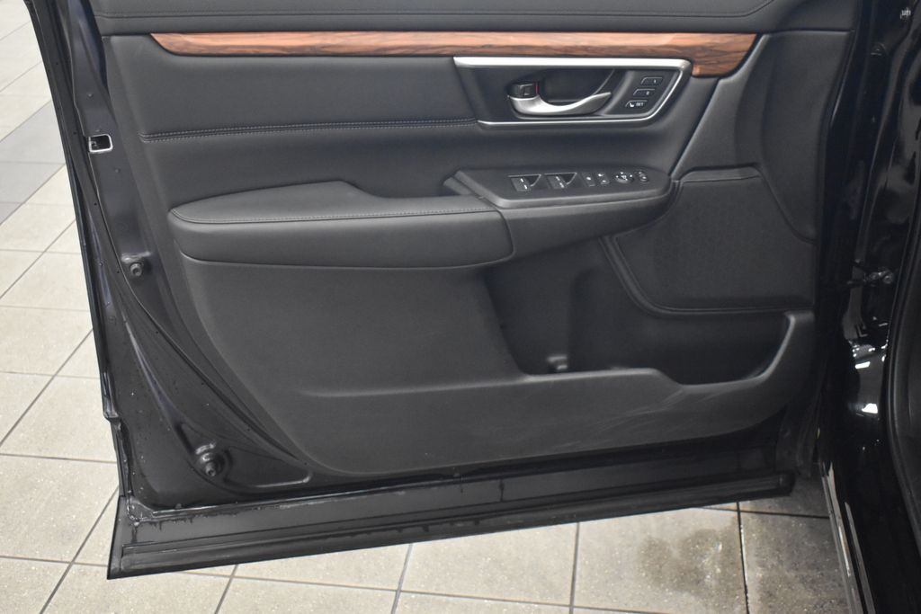 2022 Honda CR-V Touring 13