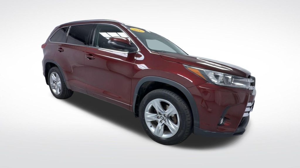 Used 2017 Toyota Highlander SUV